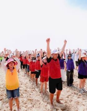 Công ty tổ chức tour khách đoàn